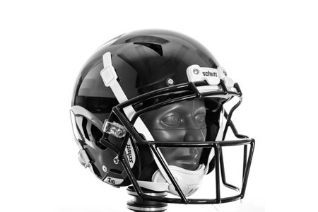 Schutt Vengeance Z10 football helmet